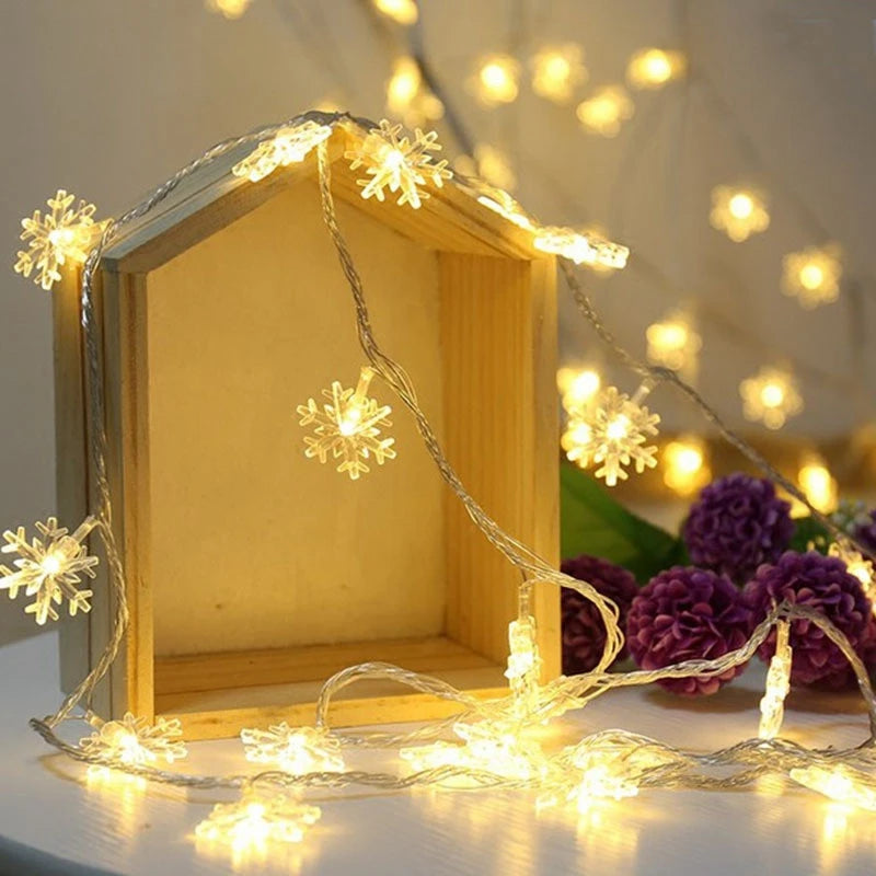 Snowflake Fairy Lights – USB or Battery Christmas String Lights (1.5 m, 3 m or 6 m)