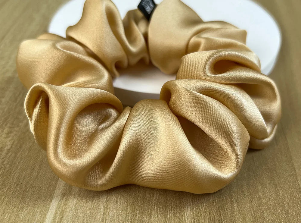 100% Mulberry Silk Scrunchie – 19 Momme Hair Tie in 19 Colours