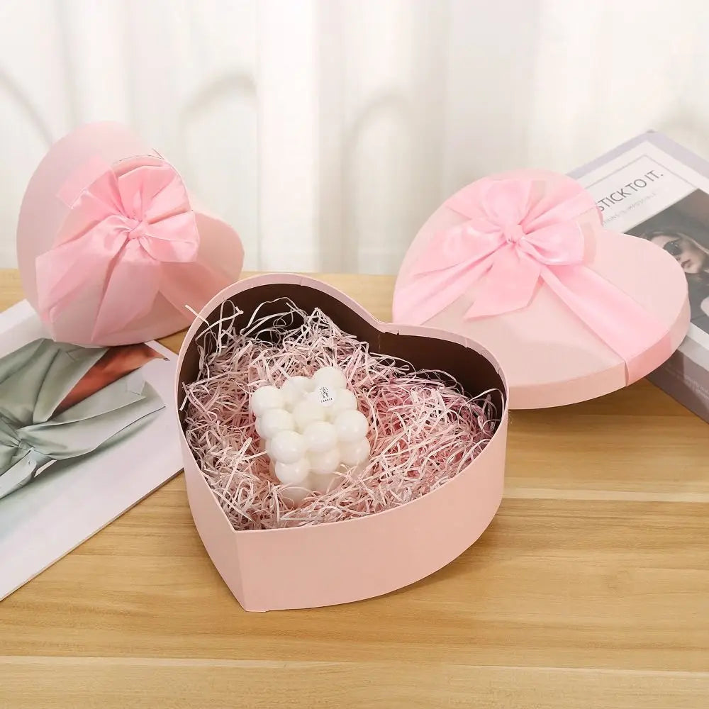 Heart-Shaped Gift Box with Bow & Lid – Red Valentine's & Anniversary Presentation Box