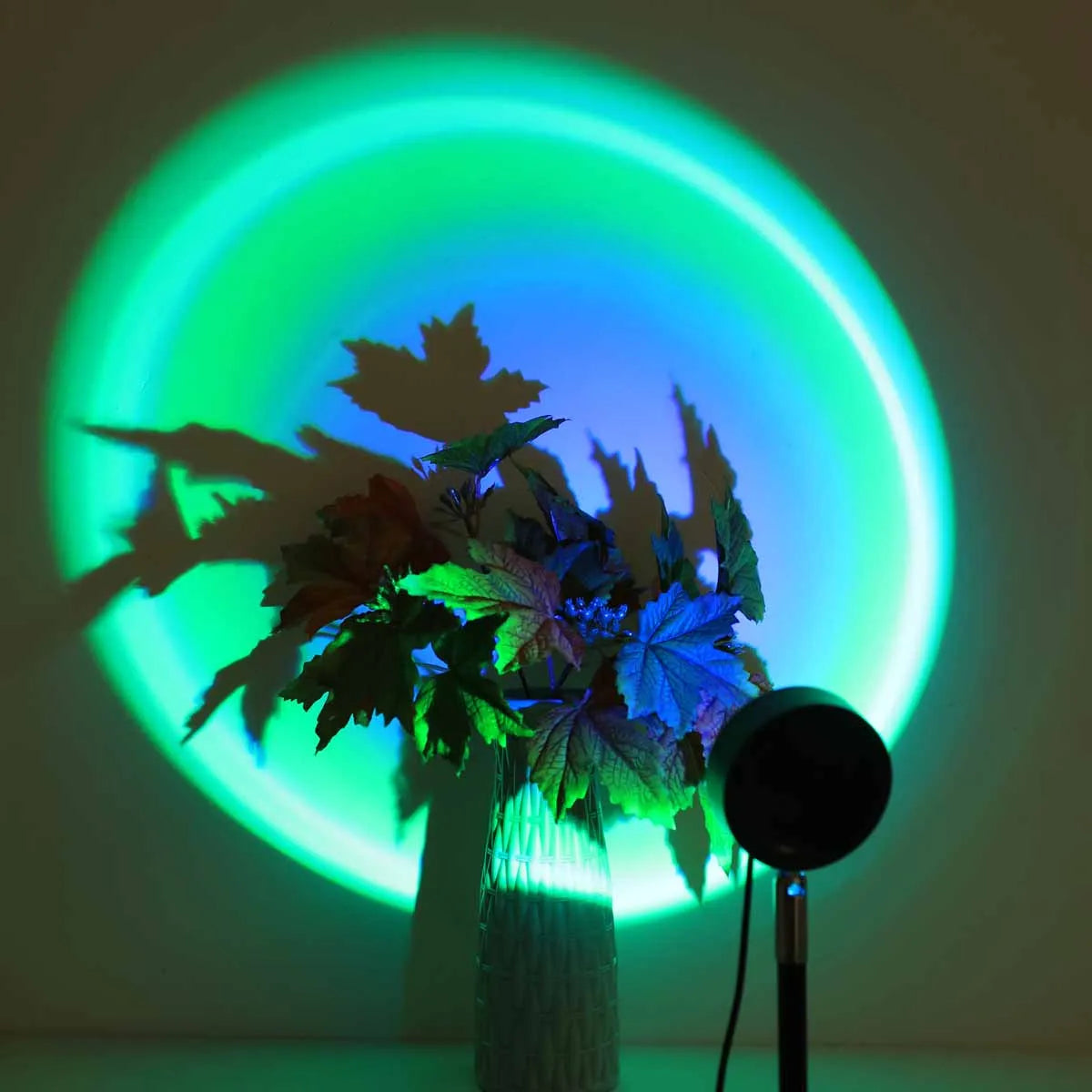 Sunset Lamp Projector with Remote – 16 Colour LED Mood Light for Bedroom, Parties & Photos