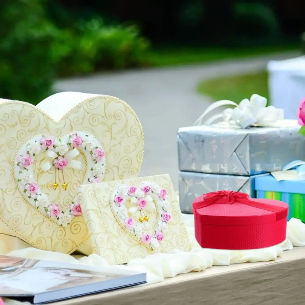 Heart-Shaped Gift Box with Bow & Lid – Red Valentine's & Anniversary Presentation Box